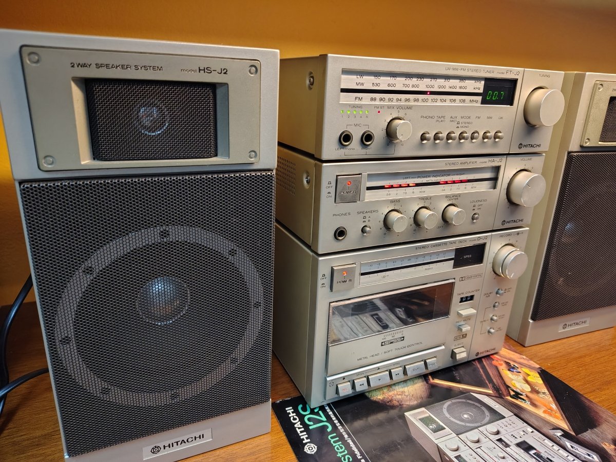 hitachi-j2