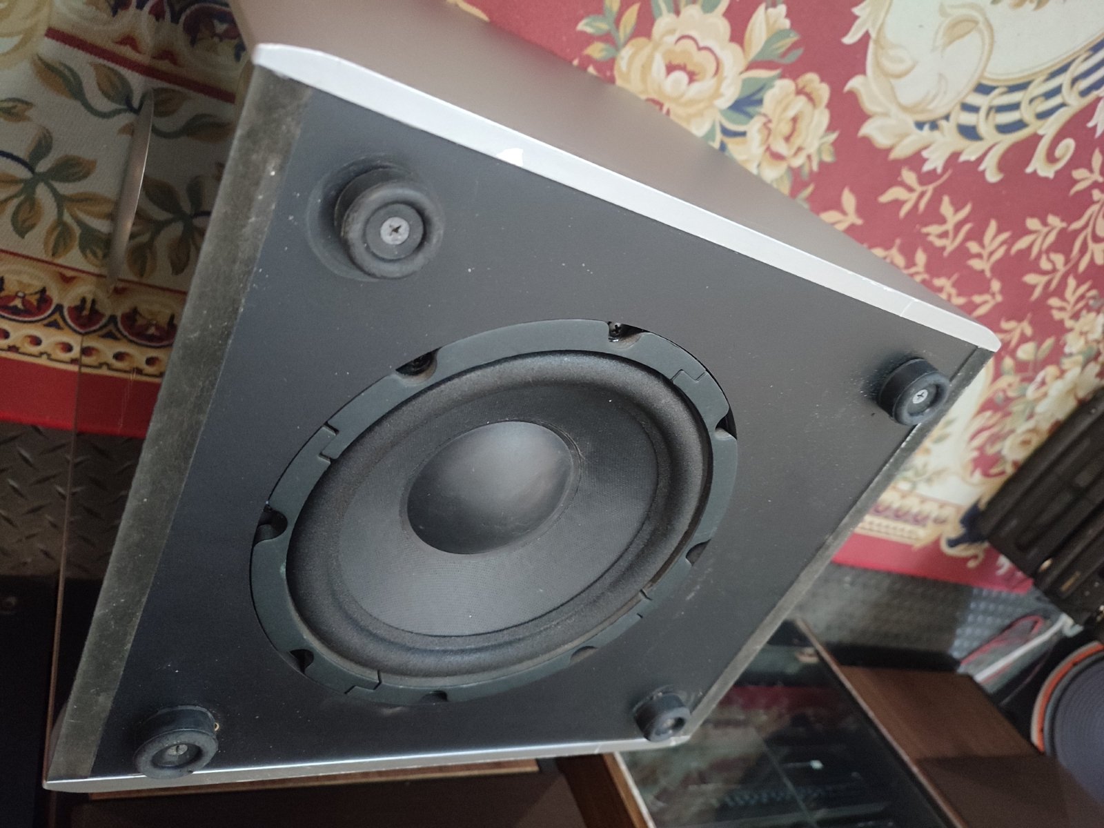 jbl-cs80sub