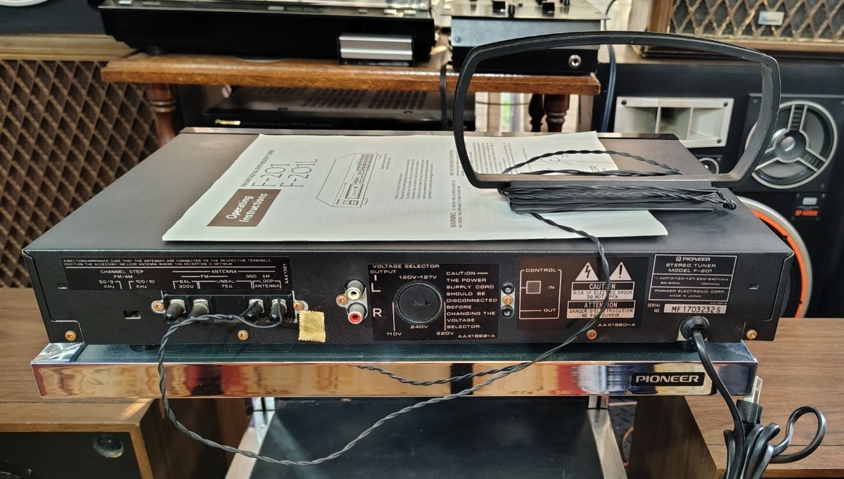 pioneer-f201