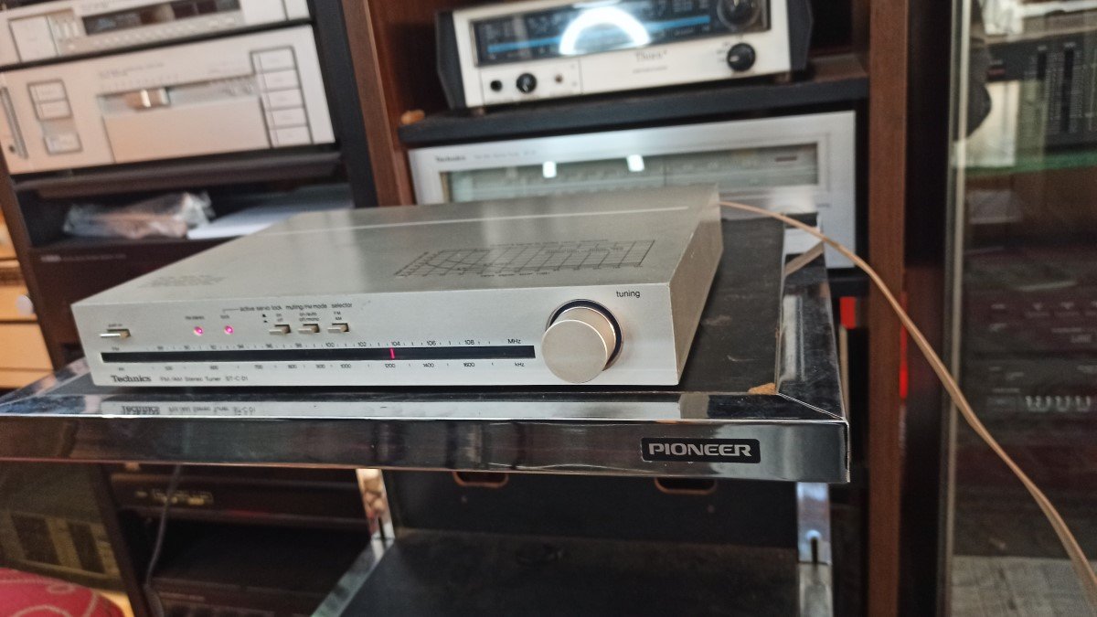 technics-stc01