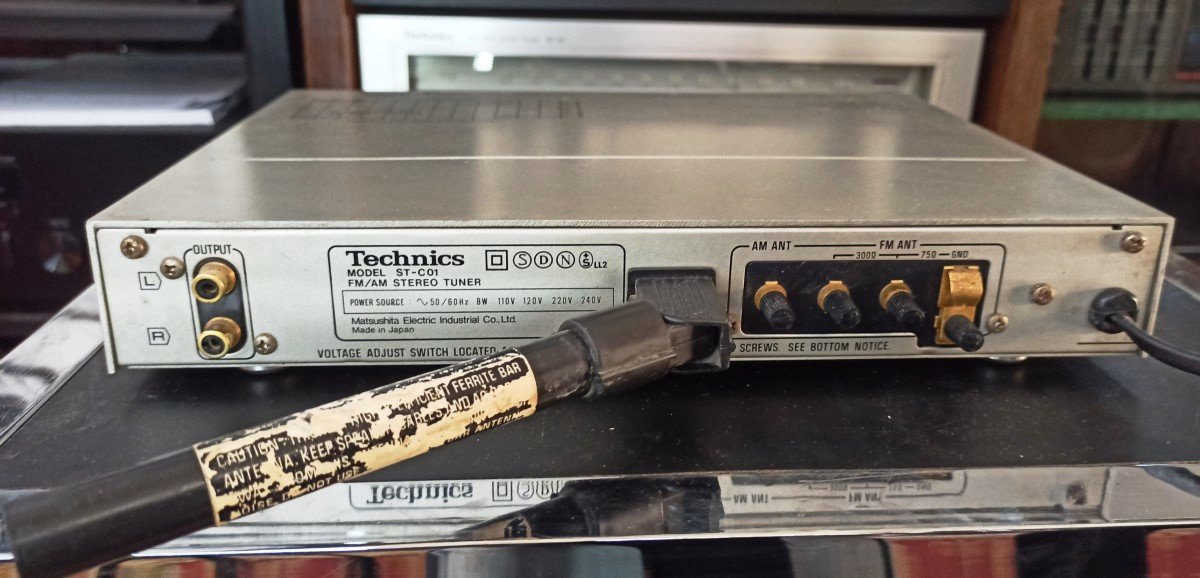 technics-stc01